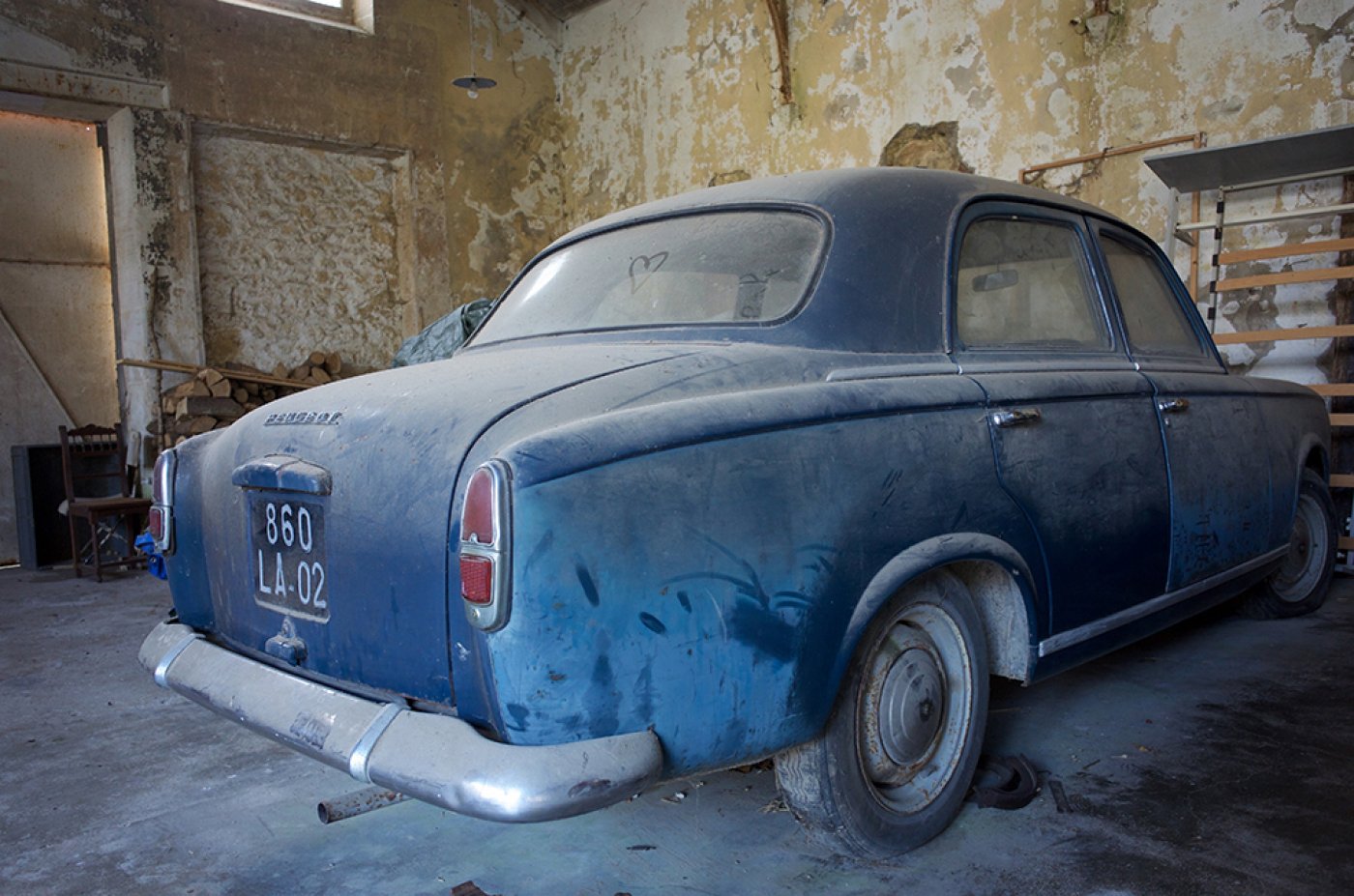 0428_Teresa car 1.jpg